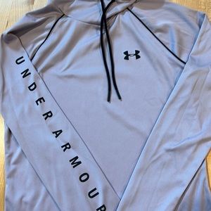 Women’s long sleeve. XS. Tech fabric